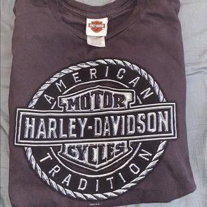 Harley-Davidson shirt
